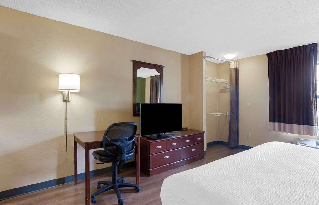 Extended Stay America Suites - Kansas City - Overland Park - Nall Ave Стая снимка